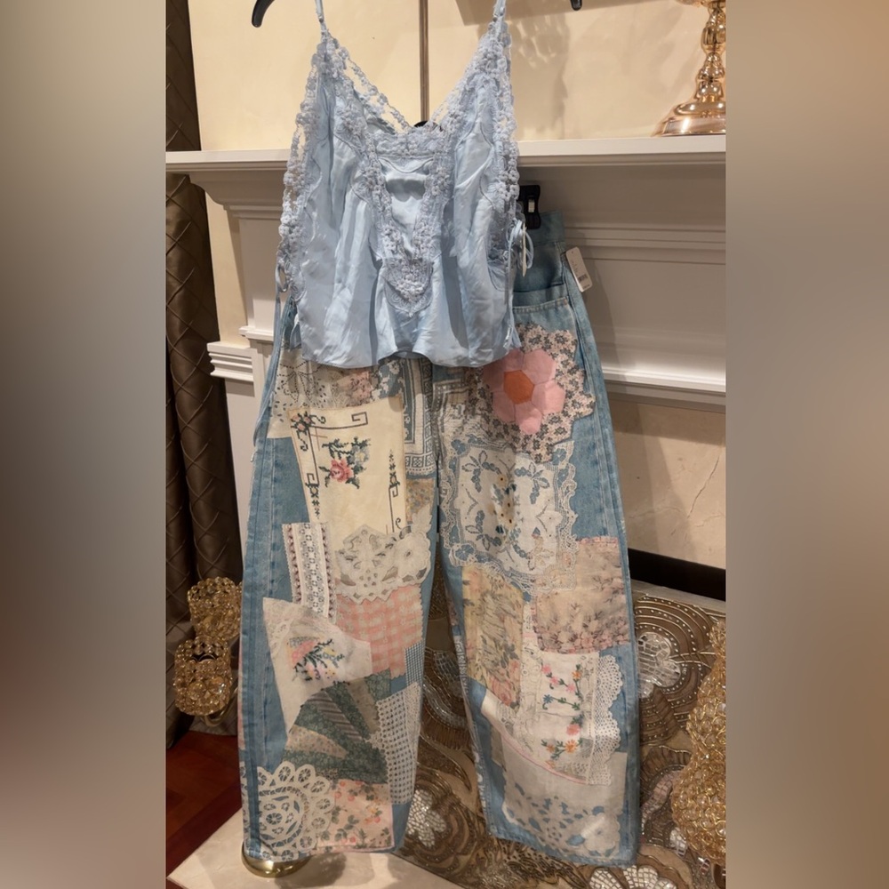 Free People Blue Patchwork soft Jeans🦋✨🦋 - Picture 12 of 16